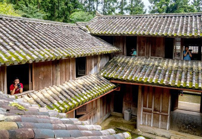 h'mong king palace