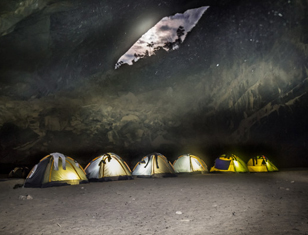Trekking Hang En Cave - From Neverwood To The Fairy Kingdom’s Gate